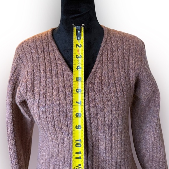Vintage L.L. Bean 100% Wool Zip Sweater -Made in Hong Kong - Size small - Picture 8 of 8